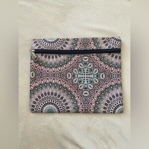 Makeup Pouch